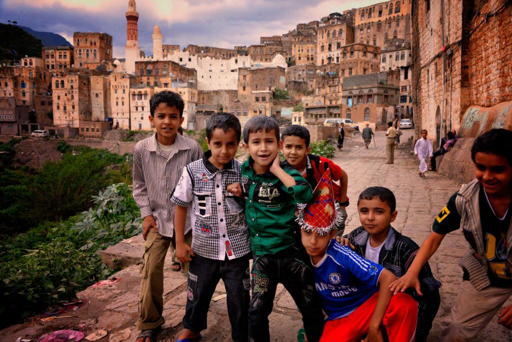 /images/Boys_in_Jibla,_Yemen_(14159835344).jpg